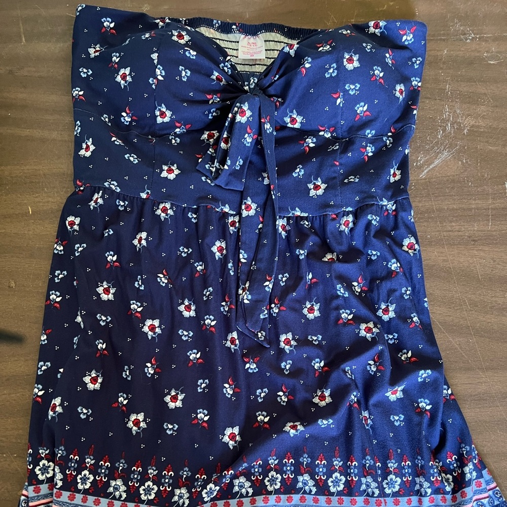 Woman’s Flowers Mini Dress Size XL
